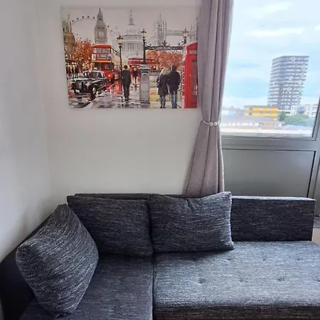 Cosy Entire Flat In Whitechapel Apartment London Exterior photo